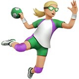 WOMAN PLAYING HANDBALL (medium-light)