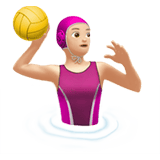 WOMAN PLAYING WATER POLO (light)